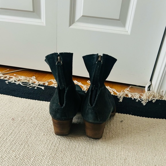 Anthropologie Matisse Soho slouch suede ankle boot - Picture 6 of 6